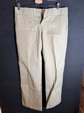 Womens Dickies Original Fit 774 Flex Beige Cargo Pants Size 6P NWOT